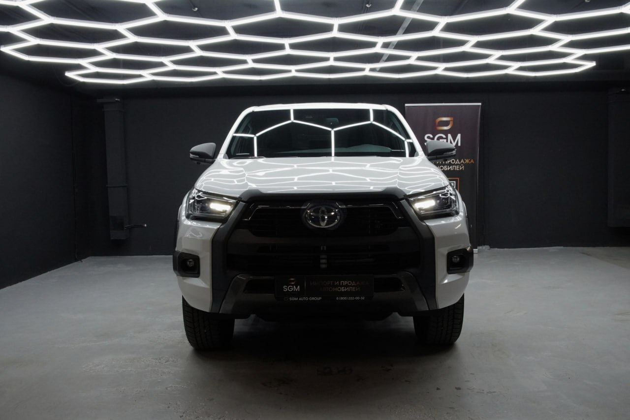 Toyota Hilux