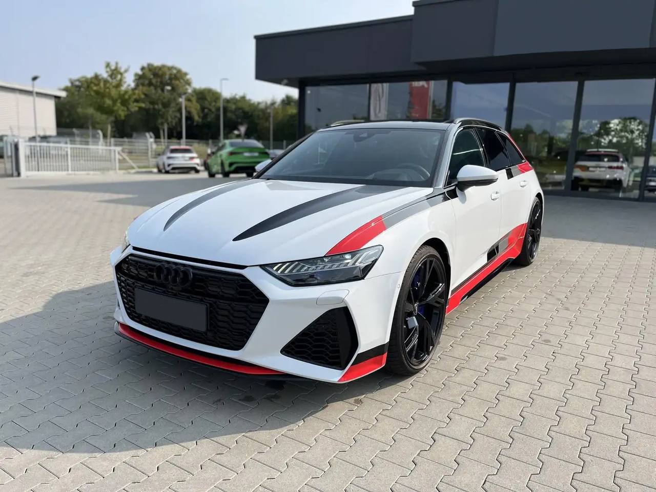 Эксклюзивная модель 