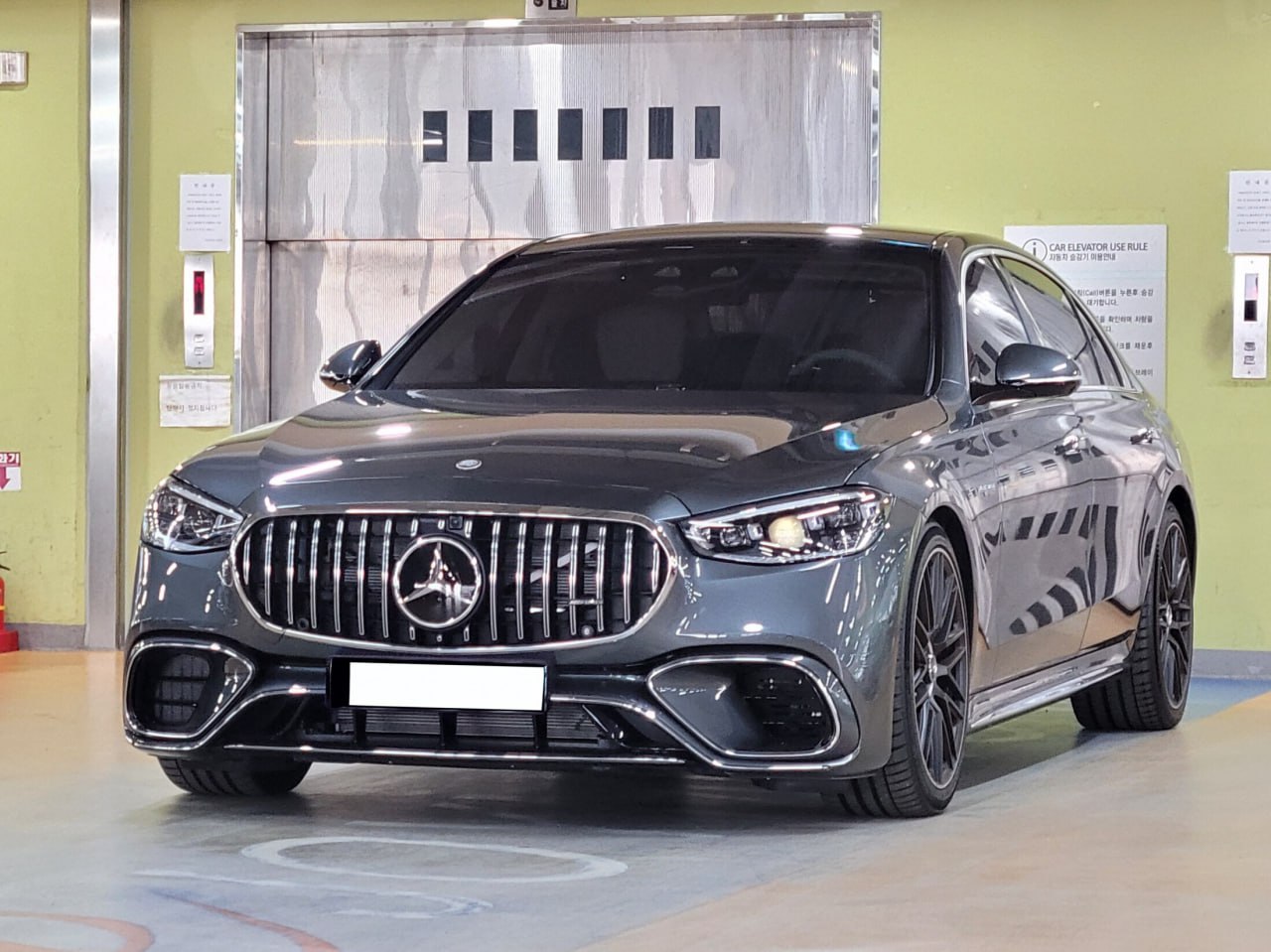 Mercedes-Benz S63 AMG E-Perfomance W223