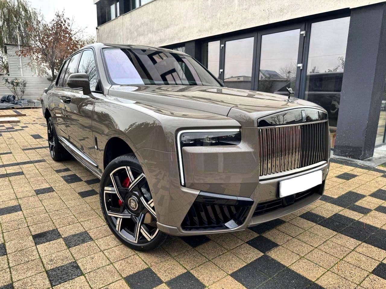 Rolls-Royce Cullinan Series II Black Badge