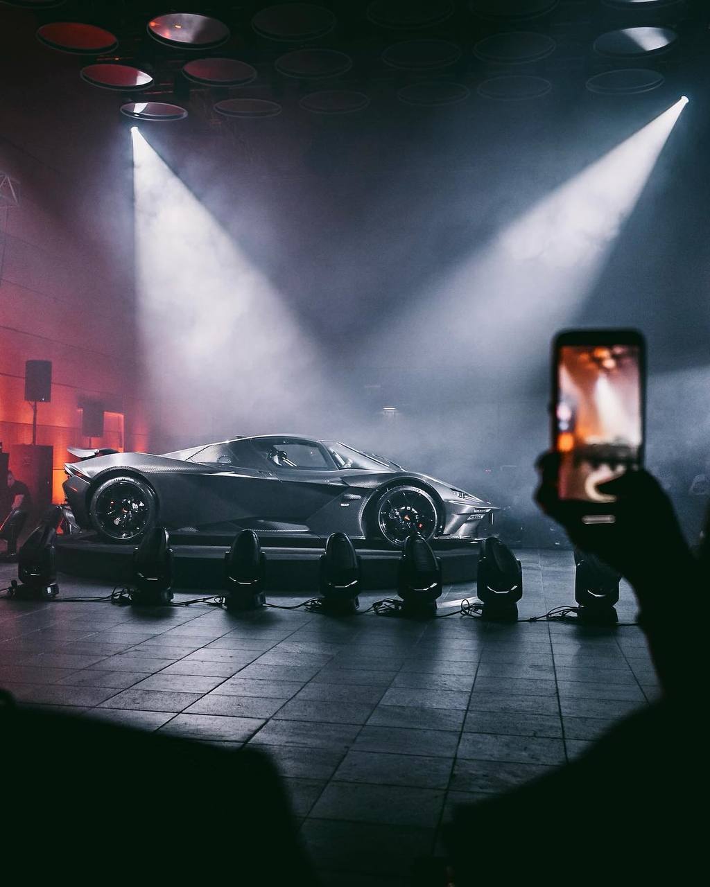 KTM X-Bow GT-XR: Брутальная элегантность на дороге 