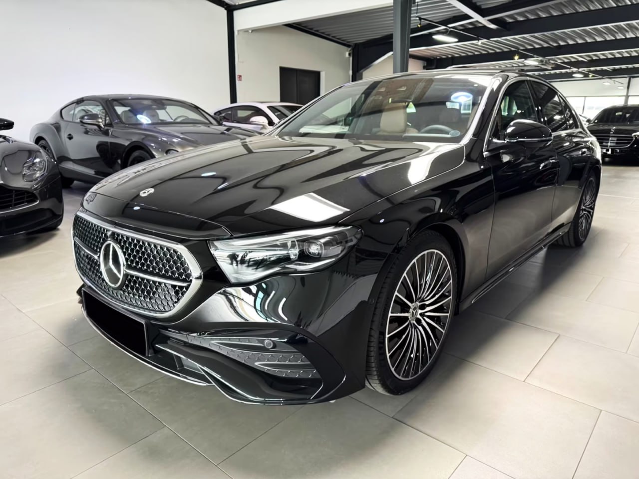 Mercedes-Benz E-Класс 300