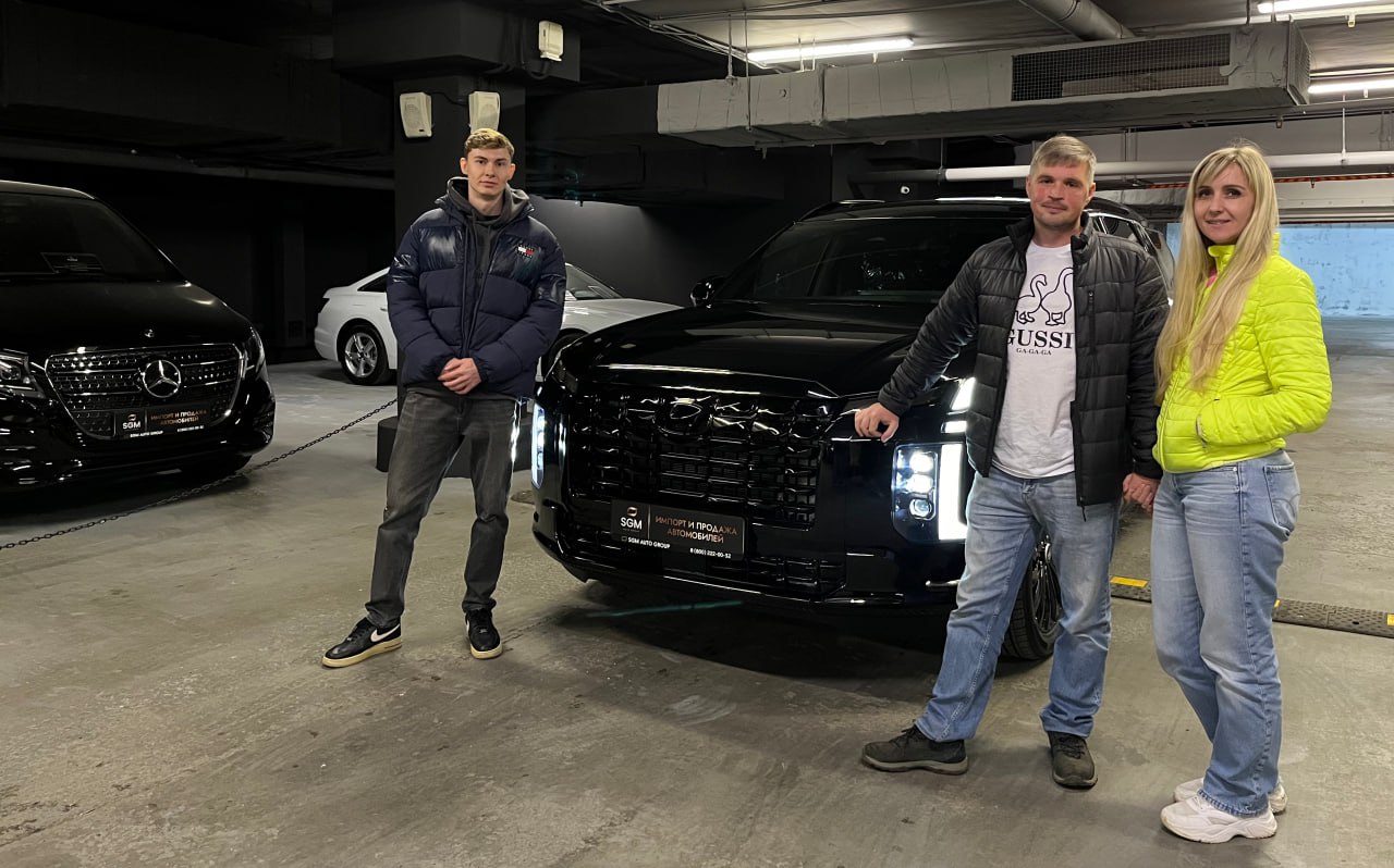 Сегодня в отделе розничных продаж состоялась передача автомобиля Hyundai Palisade в комплектации Calligraphy.